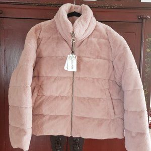 Plush, super warm, femenine, pink Noize Marina Faux Fur Puffer, 2XL